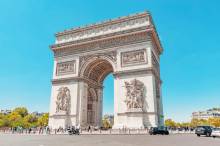 Arc de Triomphe: Capturing the grandeur of this monumental arch